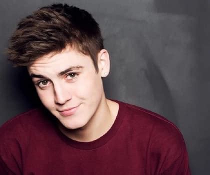 Sam Wilkinson Songs, Bio, Wiki, Age, Artist, And Net。